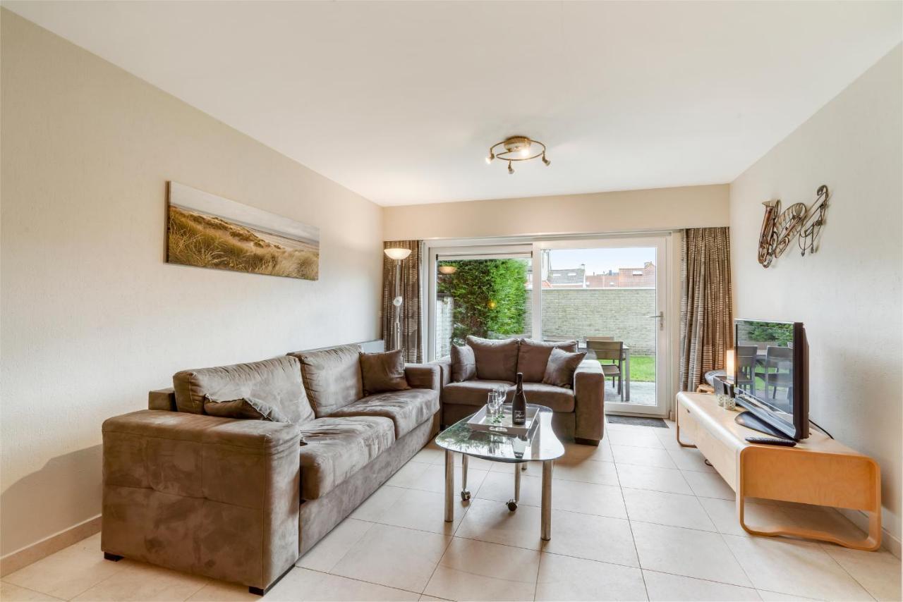 Luxury Apartment With Garden Close To The Beach Ostende Exterior foto